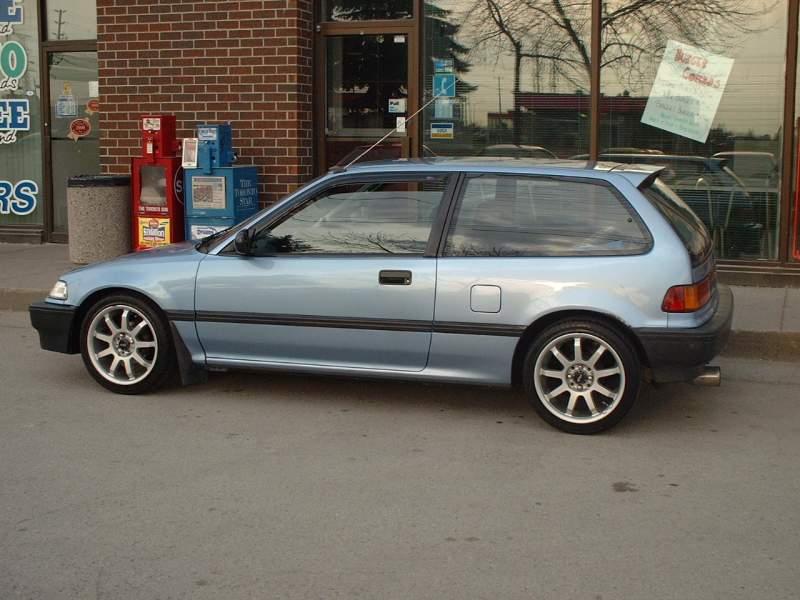 My civic immediately after door repair 01.jpg